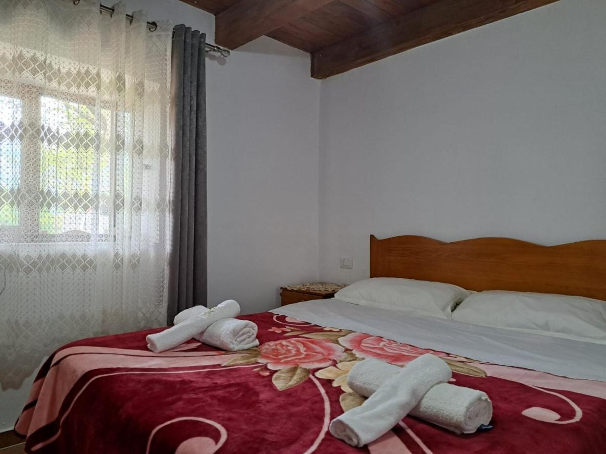 Guesthouse Te Tata Theth Exterior photo